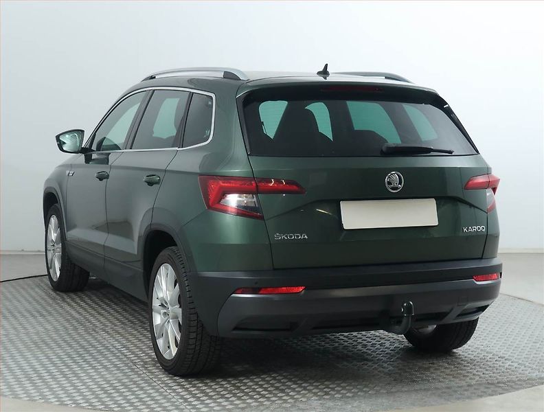 Škoda Karoq (2018) Style 1.5 TSI - fotka 4 z 18