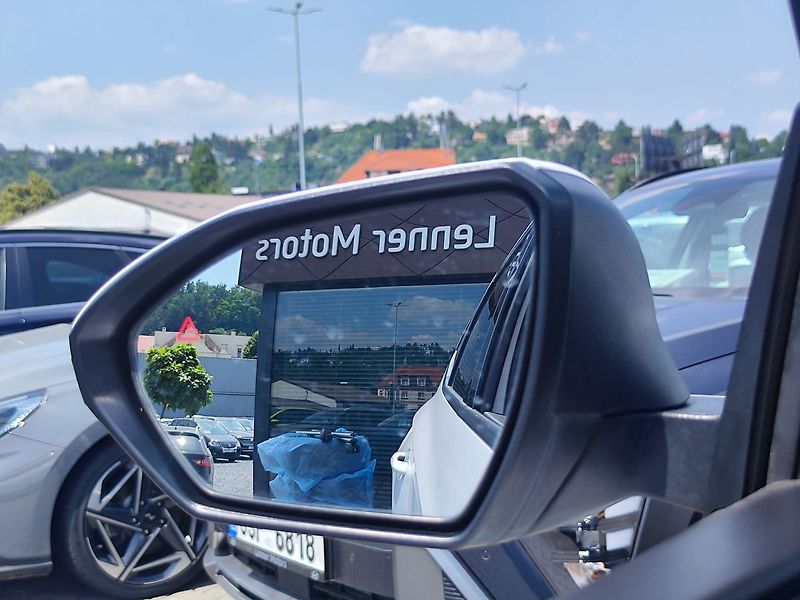 Hyundai Tucson 1.6 T-GDi/169kW HEV Style DCT - fotka 21 z 46