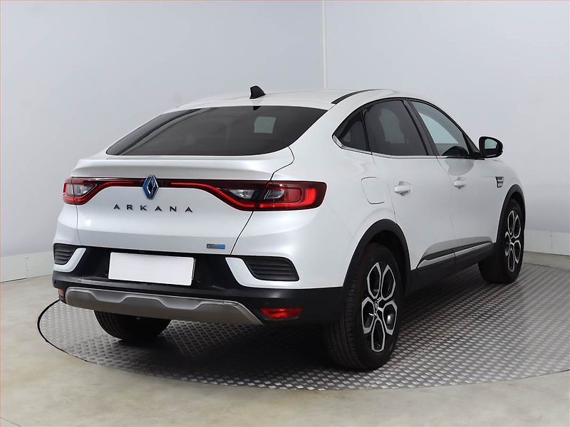 Renault Arkana (2023) Intens E-Tech - fotka 5 z 21