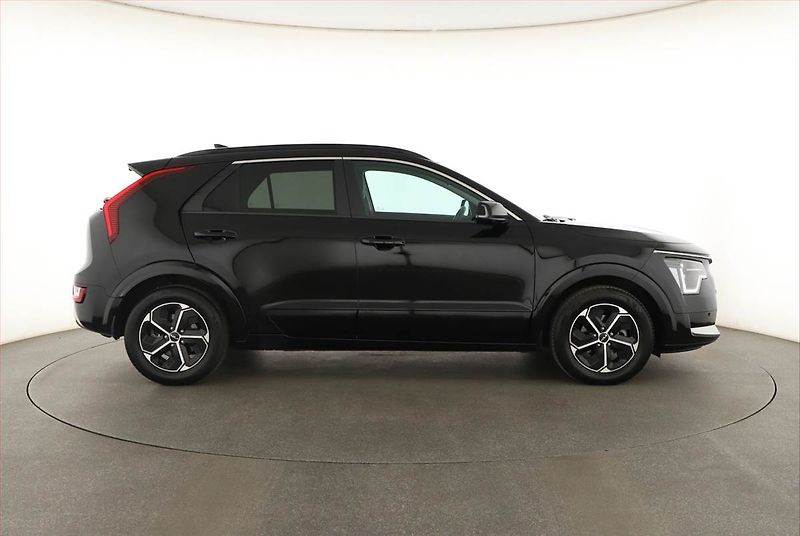 Kia Niro (2025) Hybrid, Style, Navigace - fotka 6 z 17
