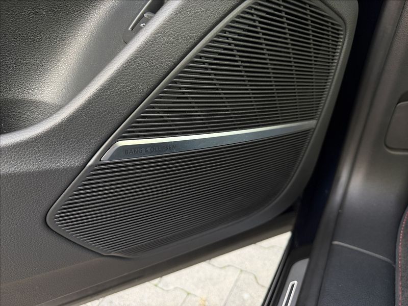 Audi SQ8 R23 Nez.top. B&O 5Let záruka - fotka 27 z 35