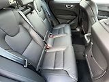 Volvo XC60 PLUS BRIGHT B5 AWD 184kW - náhled 24