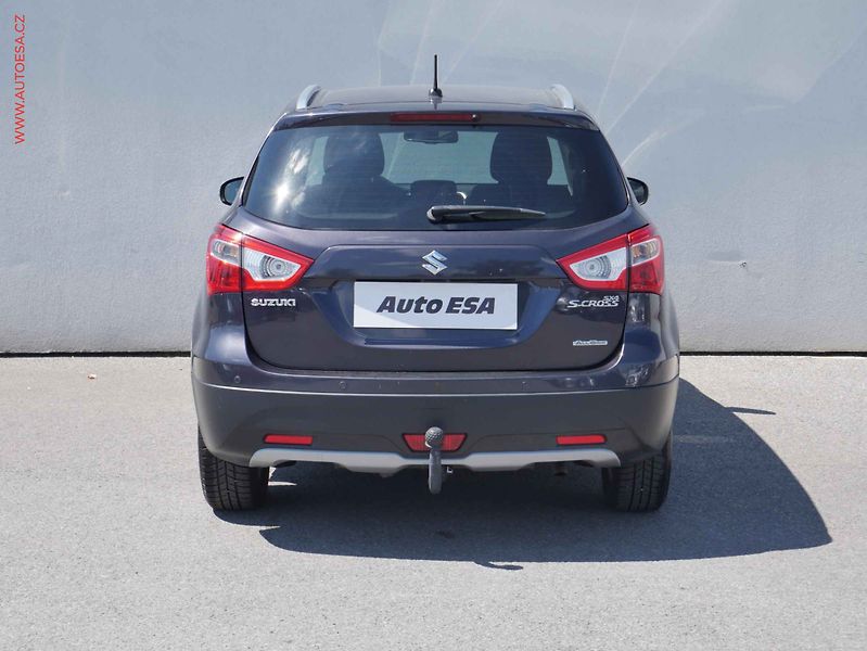 Suzuki S-Cross (2014) 1.6 VVT 4x4, Premium - fotka 5 z 15