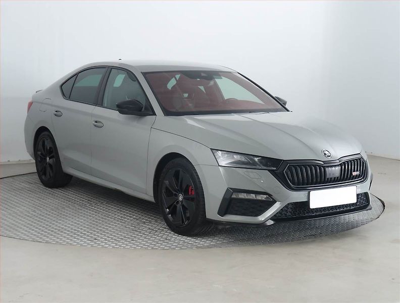 Škoda Octavia (2021) RS 2.0 TSI, ČR,1.maj, Kůže - fotografie inzerátu