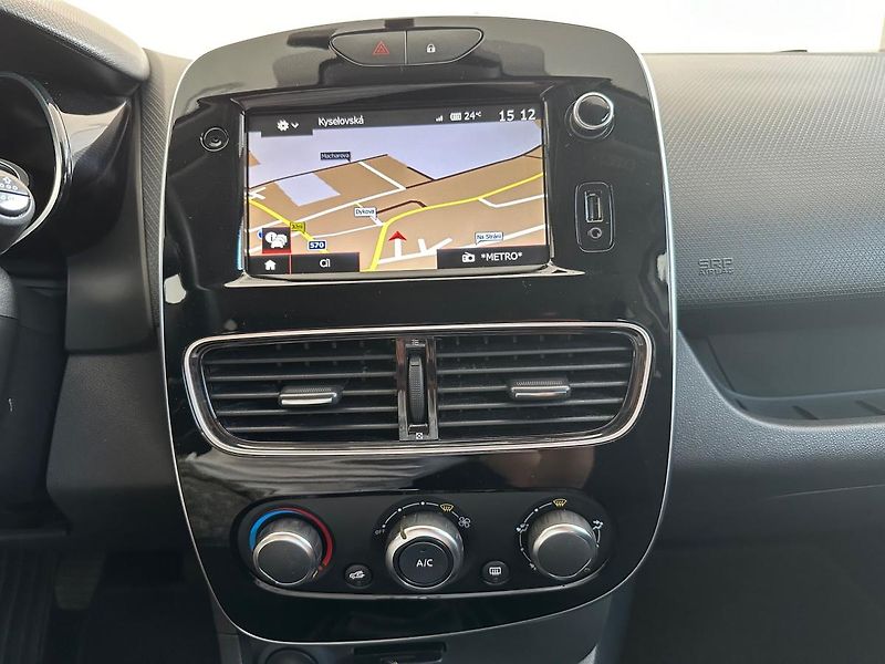 Renault Clio (2019) Kombi Limited - CZ - DPH - fotka 13 z 19