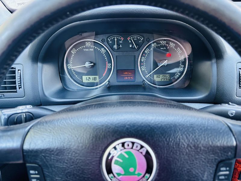 Škoda Octavia (2003) 1.9TDI, 96kW L&K, ČR - fotka 18 z 20