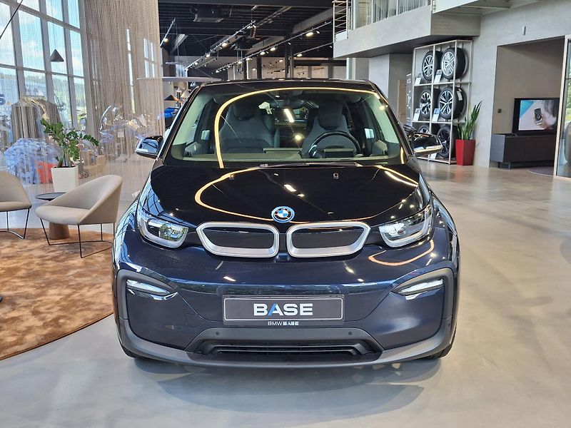 BMW i3 120Ah - fotka 2 z 17