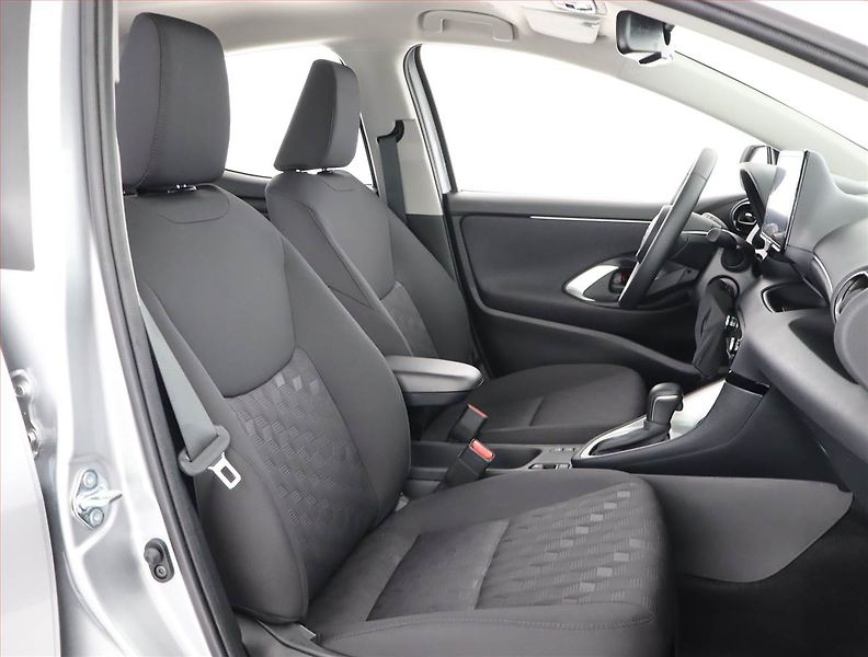 Toyota Yaris (2024) 1.5 Hybrid, Hybrid,Výhřev - fotka 9 z 21