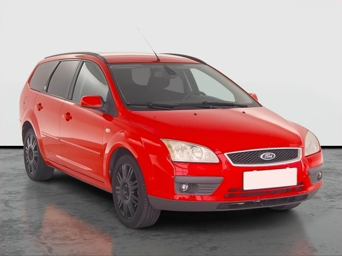 Ford Focus Ghia 1.6 16V, nová STK
