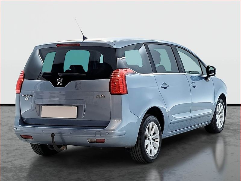Peugeot 5008 (2012) 1.6 HDi, Tažné, dobrý stav - fotka 5 z 16
