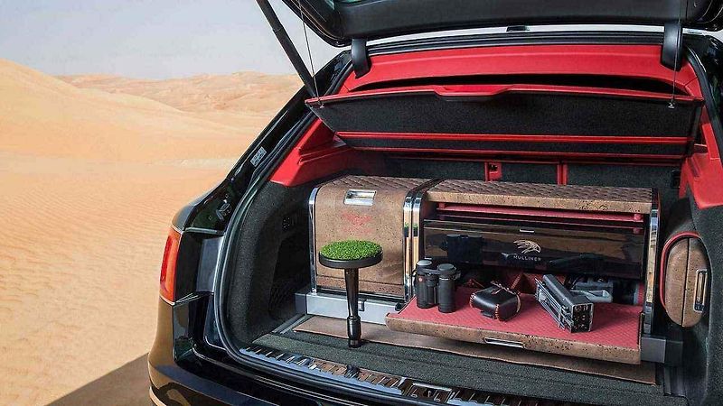 Bentley Bentayga Falconry.