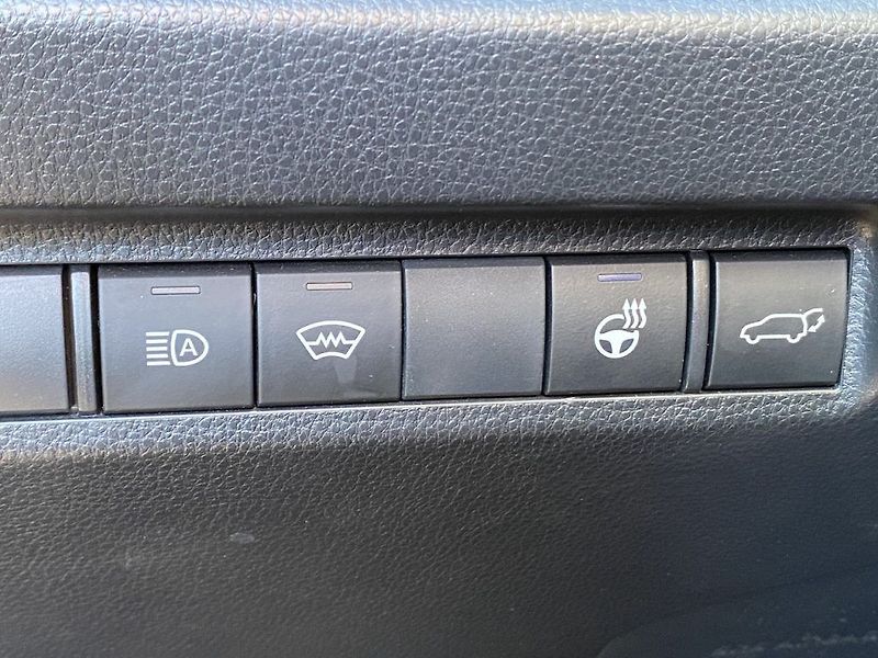 Toyota RAV4 2.5HEV, ČR, Selection, záruka - fotka 15 z 17