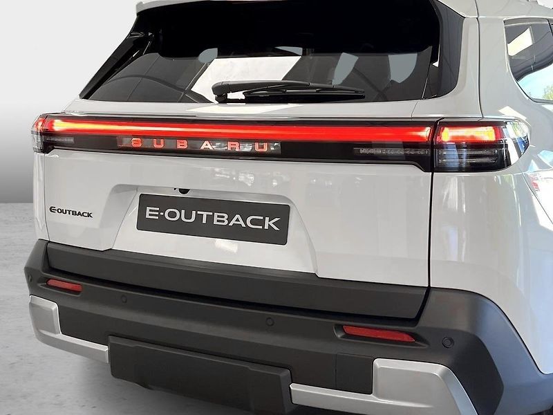 Subaru E-Outback 74.7 kWh AWD Limited - fotka 13 z 16