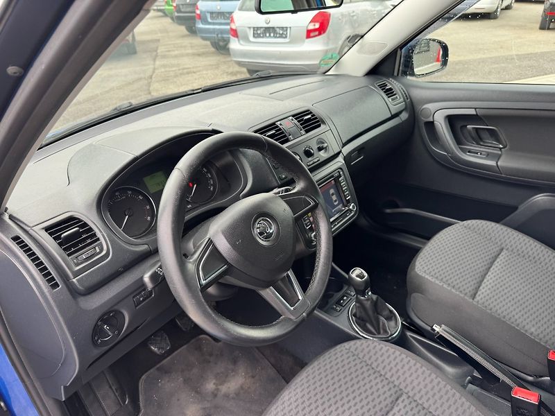 Škoda Fabia (2014) Elegance 1.2 TSI 63kW - fotka 11 z 29