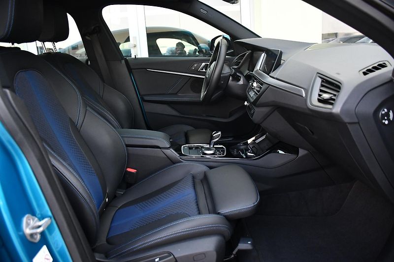 BMW Řada 2 218d M-SPORT 1M ČR 3LZÁRUKA - fotka 16 z 42