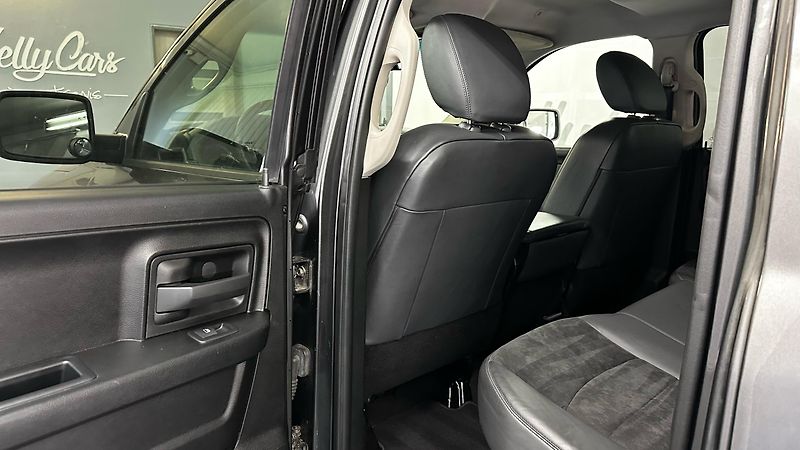 Dodge RAM 5,7L V 8 HEMI / OFFROAD PAKET - fotka 23 z 41