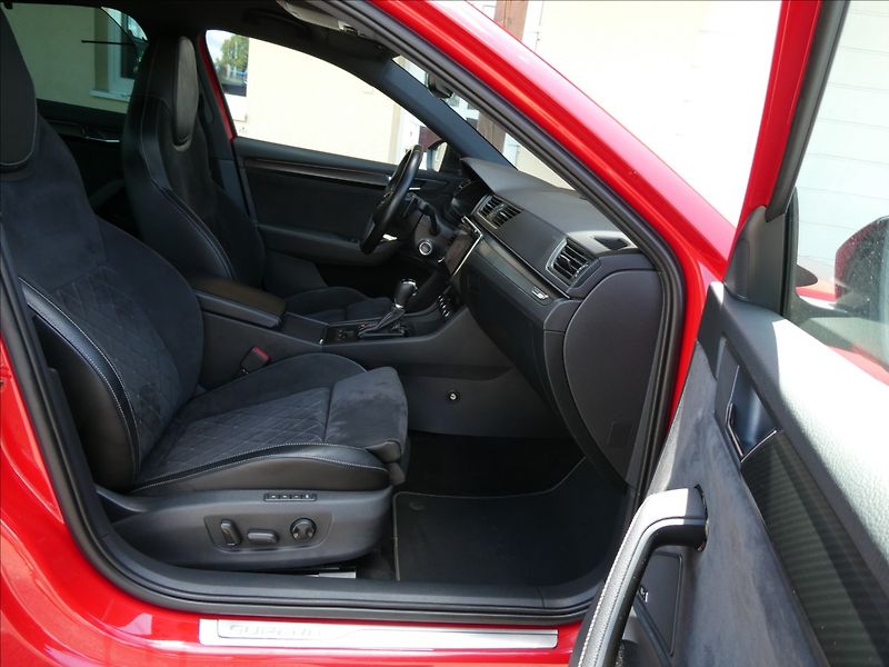 Škoda Superb 2,0 TSi SPORTLINE,1maj.,webast - fotka 25 z 50