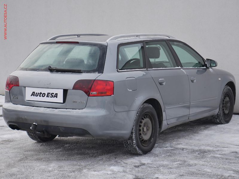 Audi A4 (2006) 1.9 TDi, AAC, TZ - fotka 4 z 14
