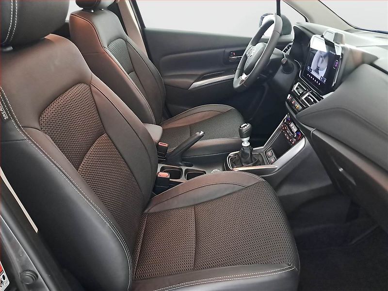 Suzuki SX4 S-Cross (2025) 1.4 BoosterJet - fotka 9 z 18