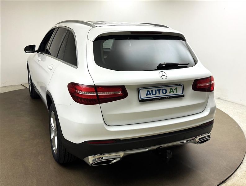 Mercedes-Benz GLC 2,1 OFFR PAK. VZDUCH EXCLUSIVE - fotka 6 z 51