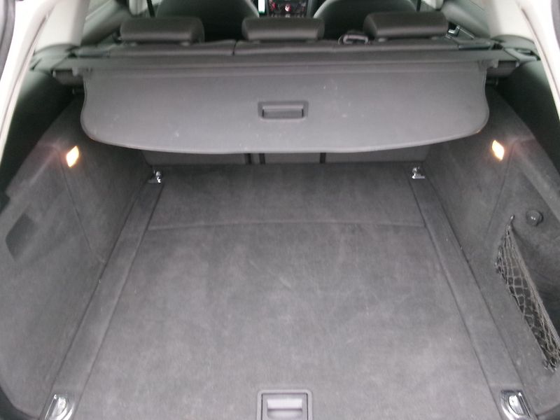 Audi A4 (2008) 2,0TDI AC TEMP VÝHŘEV ALU - fotka 29 z 31