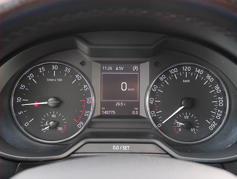 Škoda Octavia (2015) Ambition Plus 2.0 TDI, 4X4 - fotka 11 z 19