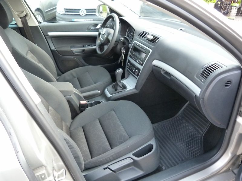 Škoda Octavia 1.4 TSI Family - fotka 19 z 27