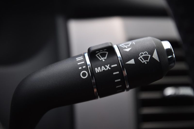 Jaguar XF 3.0 V6 S 202 kW A/T,XENON,NAVI - fotka 19 z 48