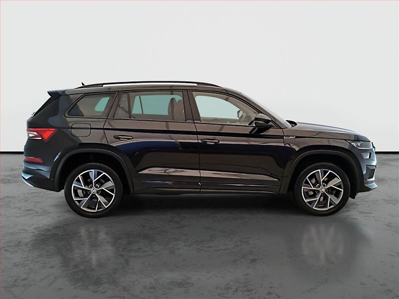 Škoda Kodiaq (2023) 2.0 TDI - fotka 6 z 21