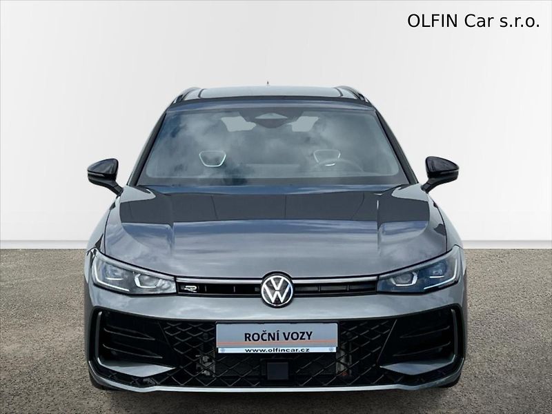 Volkswagen Passat Variant 2,0 TDi 142kW 7DSG 4Motion R-l - fotka 4 z 32