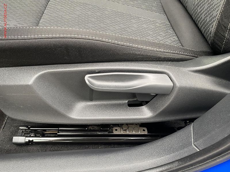 Škoda Octavia (2021) 2.0 TDi, 1.maj,ČR, Style - fotka 14 z 20