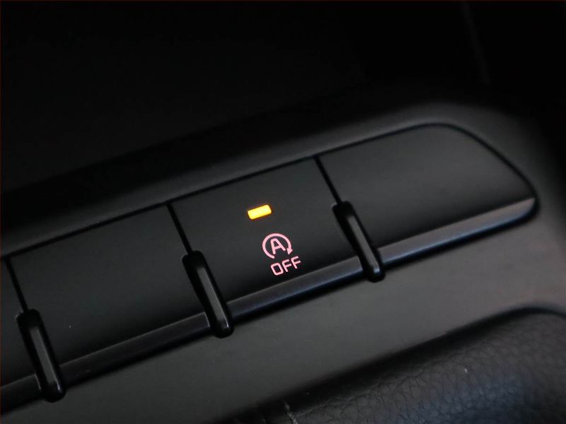 Kia Rio (2017) 1.25 CVVT, Serv.kniha - fotka 18 z 18