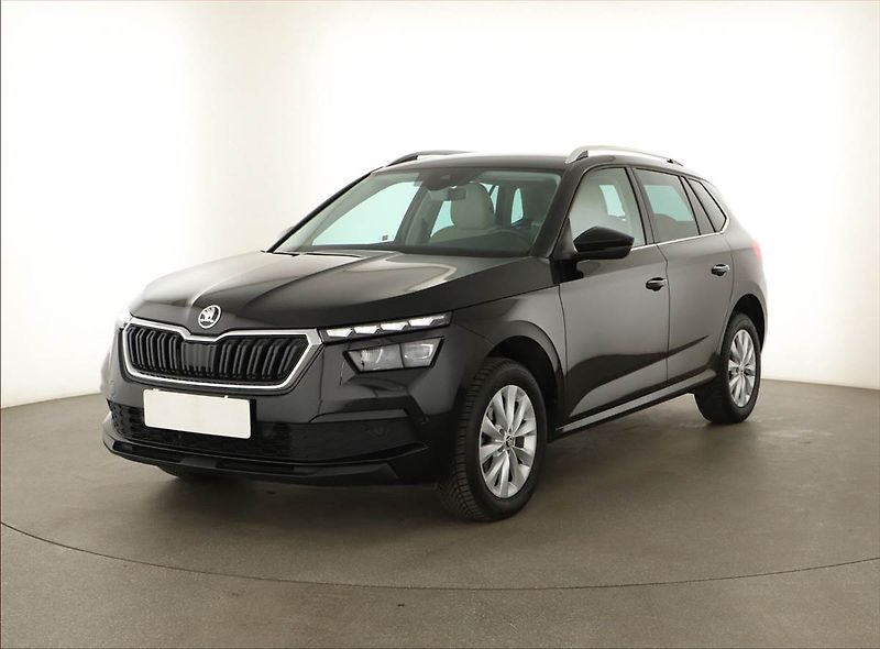 Škoda Kamiq (2020) 1.0 TSI, Serv.kniha, Kůže - fotka 2 z 20