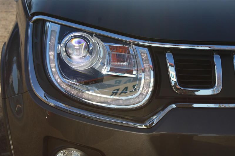 Suzuki Ignis 1,2 i  4x4,COMFORT,VÝHŘEVY - fotka 27 z 31