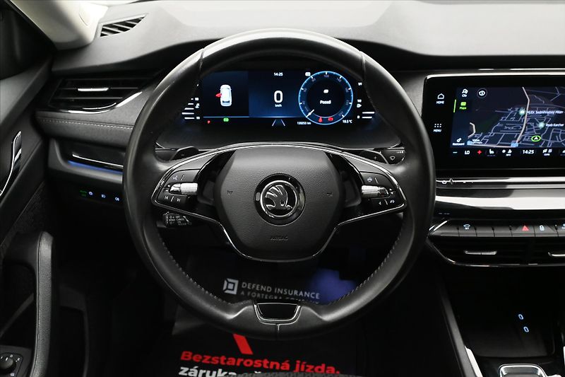 Škoda Octavia 2,0 TDI 110kW DSG Style Záruka - fotka 18 z 32