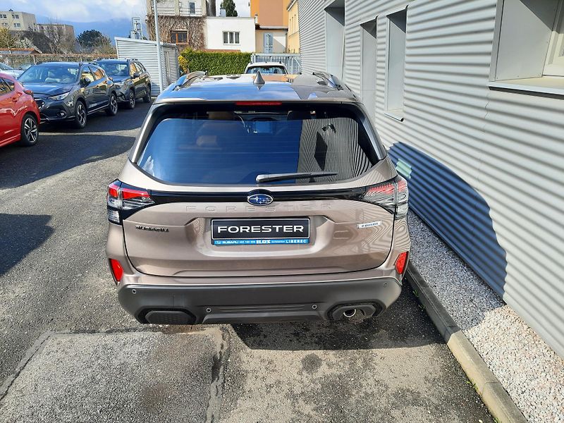 Subaru Forester (2025) NOVÝ FORESTER 2,0i TOURING - fotka 6 z 48