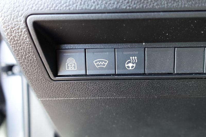Toyota ProAce City Verso 1,5D-4D 96kW VIP Long VIP 7mís - fotka 20 z 35