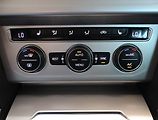 Volkswagen Passat (2015) 2.0 TDI, Navi, Tempomat - náhled 16