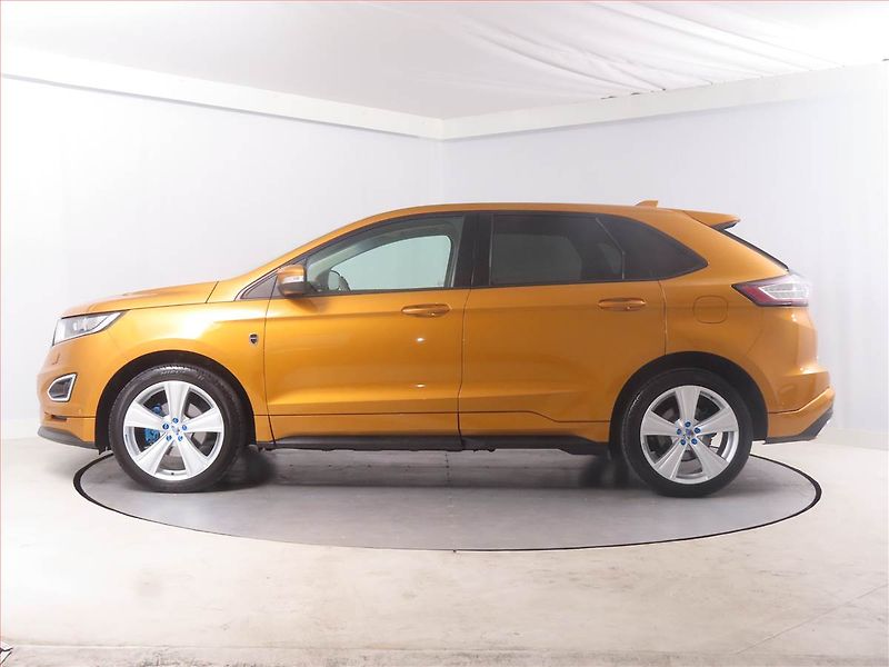 Ford Edge (2016) Titanium 2.0 Bi-TDCI, 4X4 - fotka 3 z 16