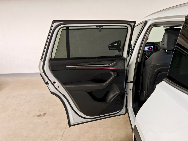 Škoda Kodiaq (2024) 2.0 TDI 142 kW DSG 4x4 Exclusi - fotka 23 z 32