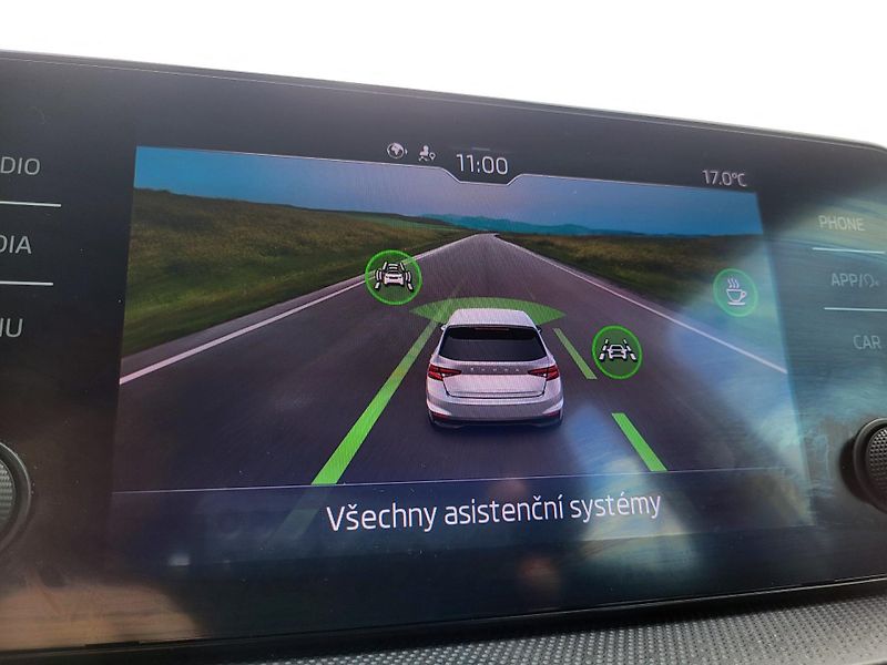 Škoda Fabia IV 1.0 TSI STYLE - fotka 15 z 44