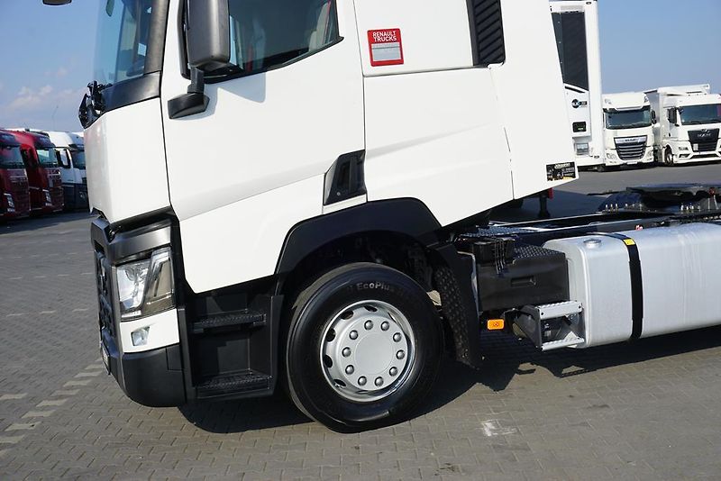 Renault Trucks T (2020) 460 / ACC / EURO  6 / SLEEPER  - fotka 18 z 51