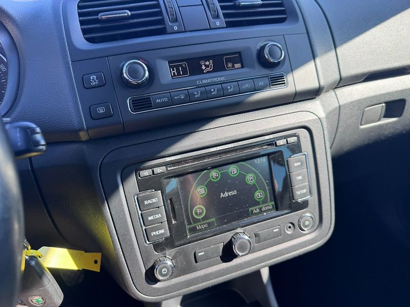 Škoda Roomster (2011) 1,2 TSI 77 KW KILOMETRY TAŽNÉ - fotka 31 z 50