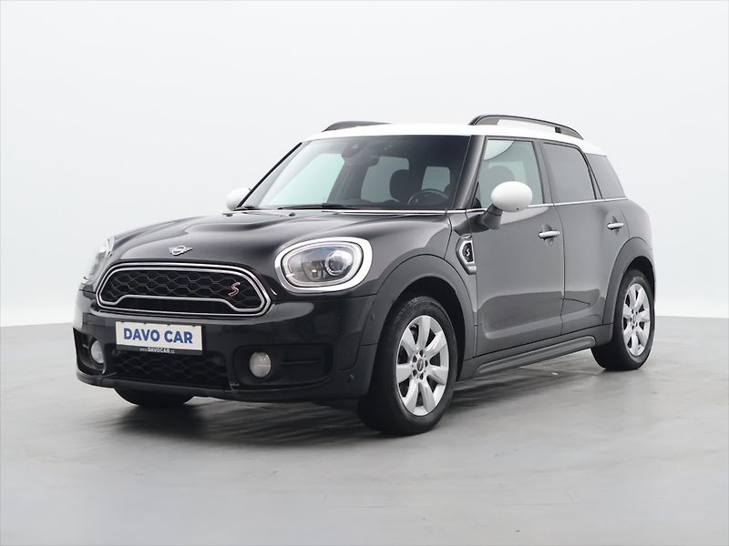 Mini Countryman 2,0 SD 140kW ALL4 Aut. LED - fotka 3 z 35