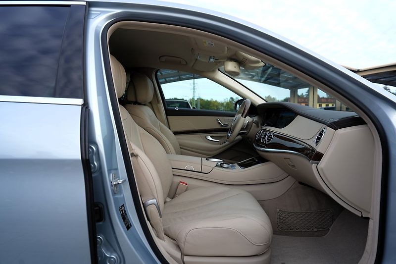 Mercedes-Benz Třídy S 350d Long 4Matic/AMG/ČR/DPH - fotka 27 z 41