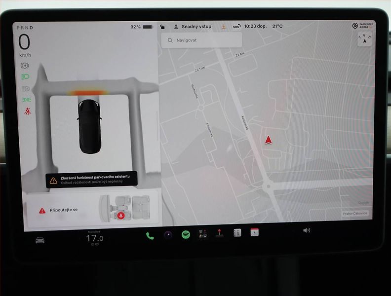 Tesla Model 3 (2023) Standard Range LFP, SoH 96% - fotka 11 z 23