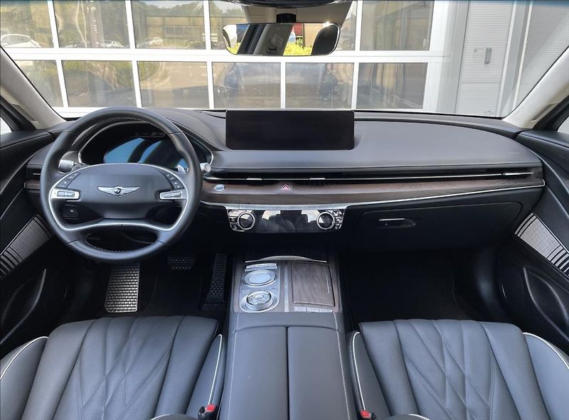 Genesis G80 AWD AT  Electrified Luxury - fotka 15 z 22