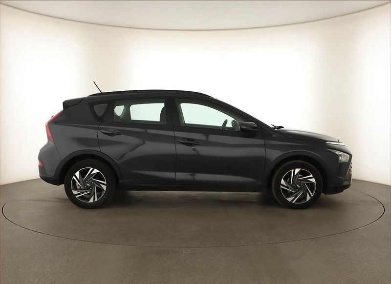 Hyundai Bayon (2023) Comfort Club 1.0 T-GDI, ČR - fotka 6 z 14