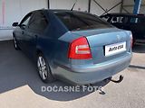 Škoda Octavia (2005) 1.9 TDi, ČR, DSG, xenon - náhled 1