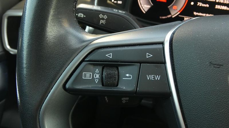 Audi A6 Avant 40 TDI Quattro S tronic - fotka 12 z 26